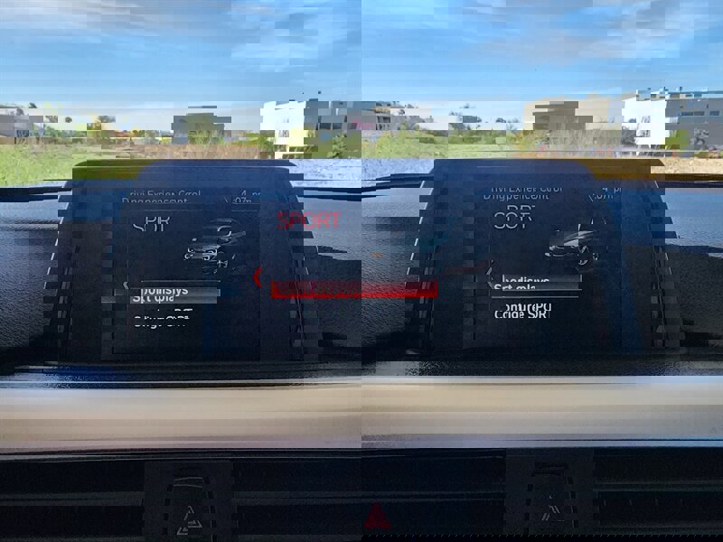 Used 2018 BMW 320i Sedan w/ Convenience Package image 44