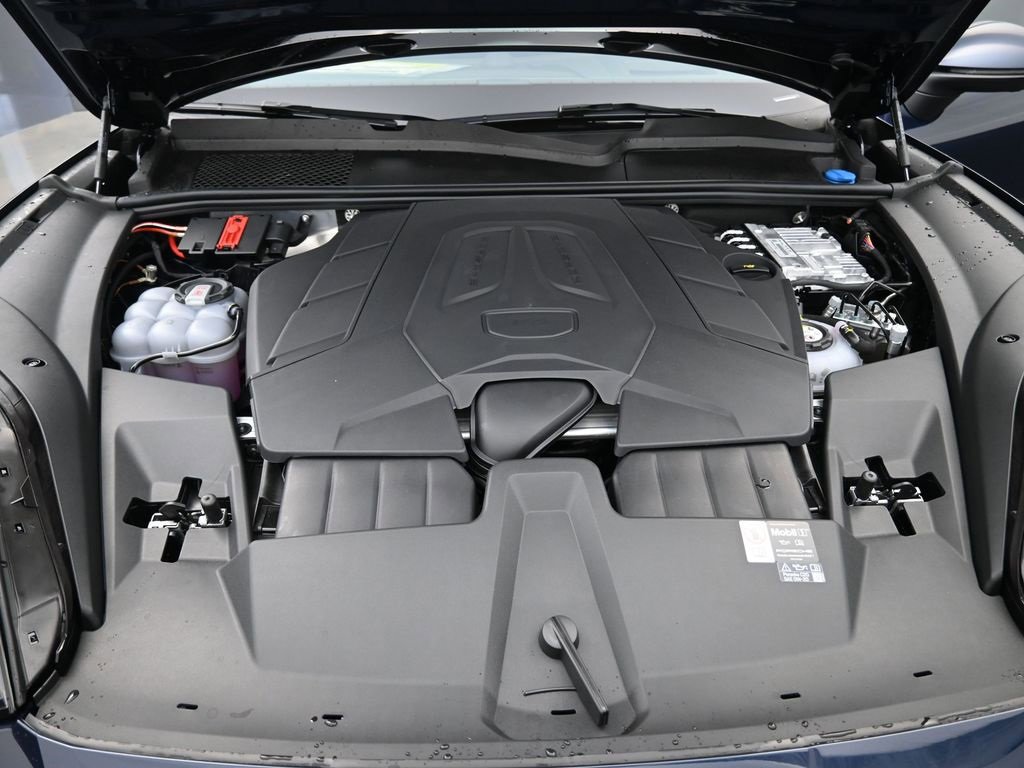 New 2025 Porsche Cayenne E-Hybrid image 15