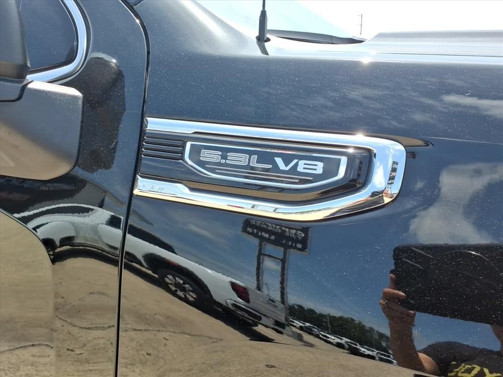 Used 2024 GMC Sierra 1500 SLT w/ SLT Premium Package AWD/4WD image 10