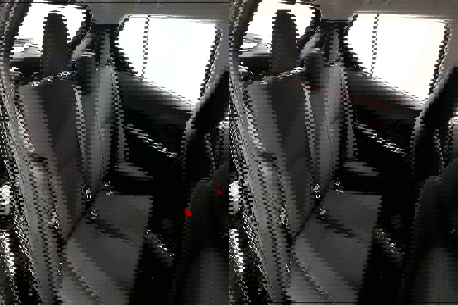 New 2025 Nissan Kicks Play S image 57