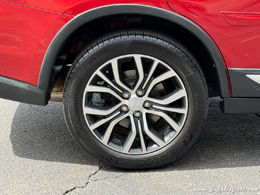 Used 2017 Mitsubishi Outlander ES AWD/4WD image 52