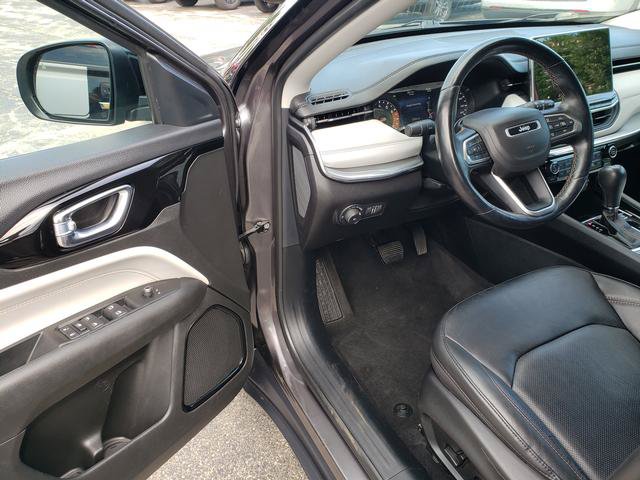 Used 2022 Jeep Compass Limited AWD/4WD image 11