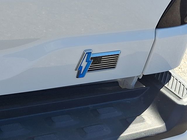 Used 2024 Ford F150 Lightning Lariat AWD/4WD image 34
