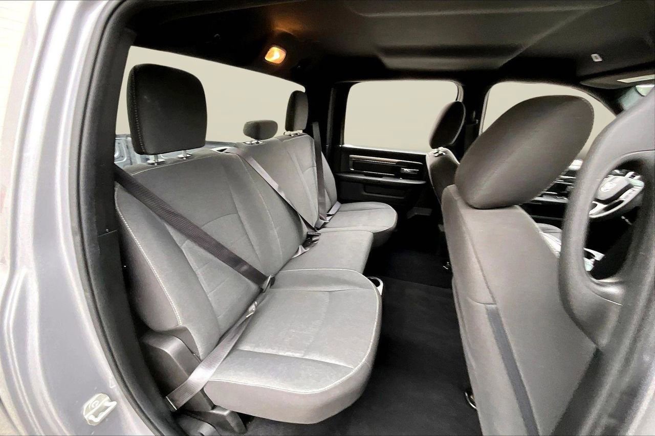 Used 2024 RAM 1500 Classic Warlock image 23