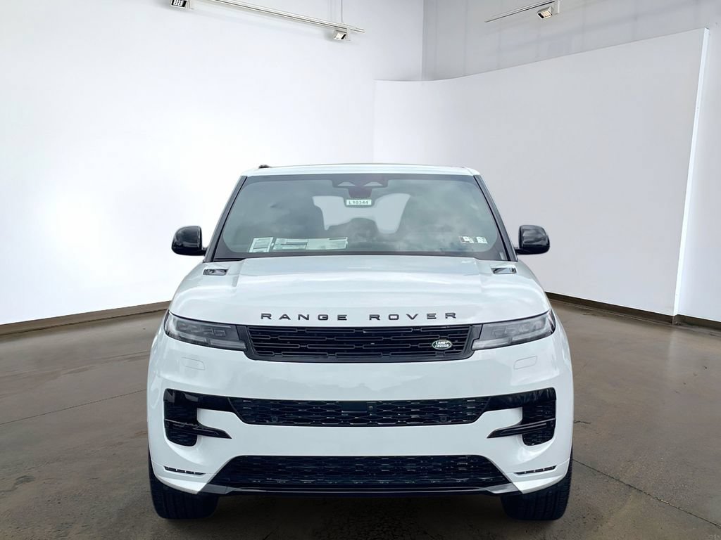 New 2026 Land Rover Range Rover Sport Dynamic SE AWD/4WD image 2