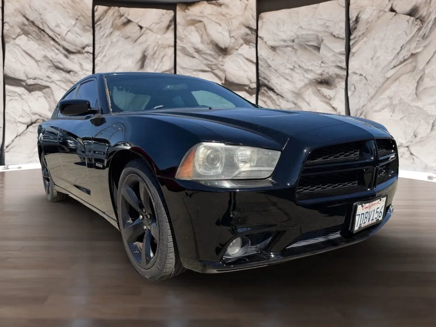 Used 2014 Dodge Charger R/T RWD image 3