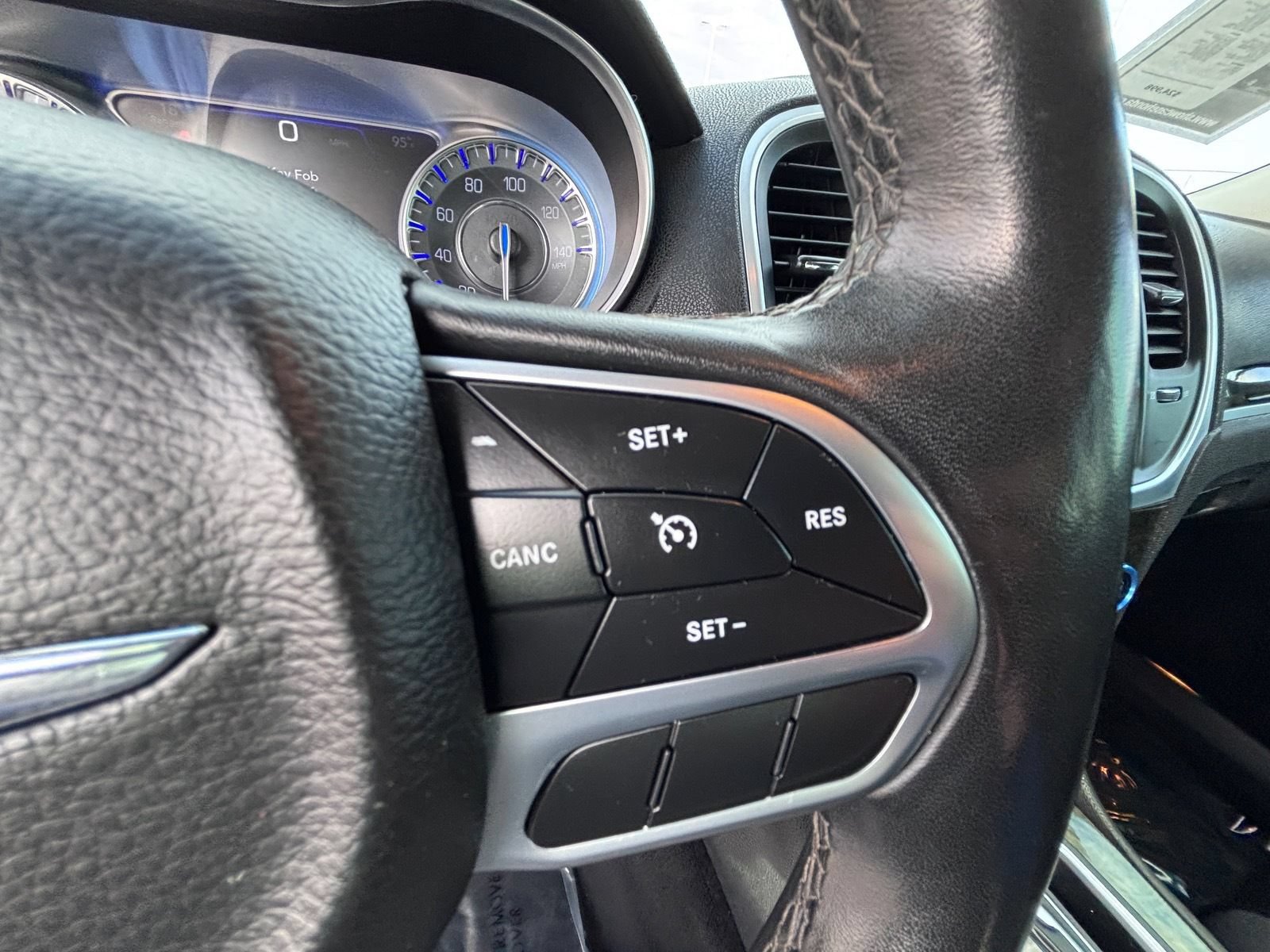 Used 2020 Chrysler 300 Limited RWD image 26