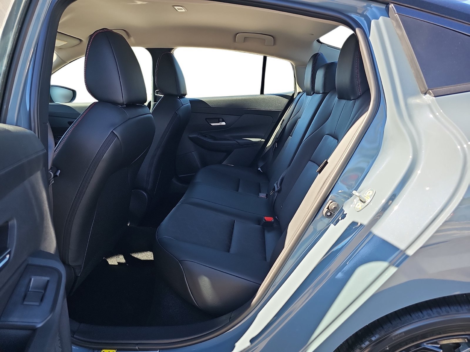 New 2027 Nissan Sentra SR w/ SR Premium Package FWD image 14