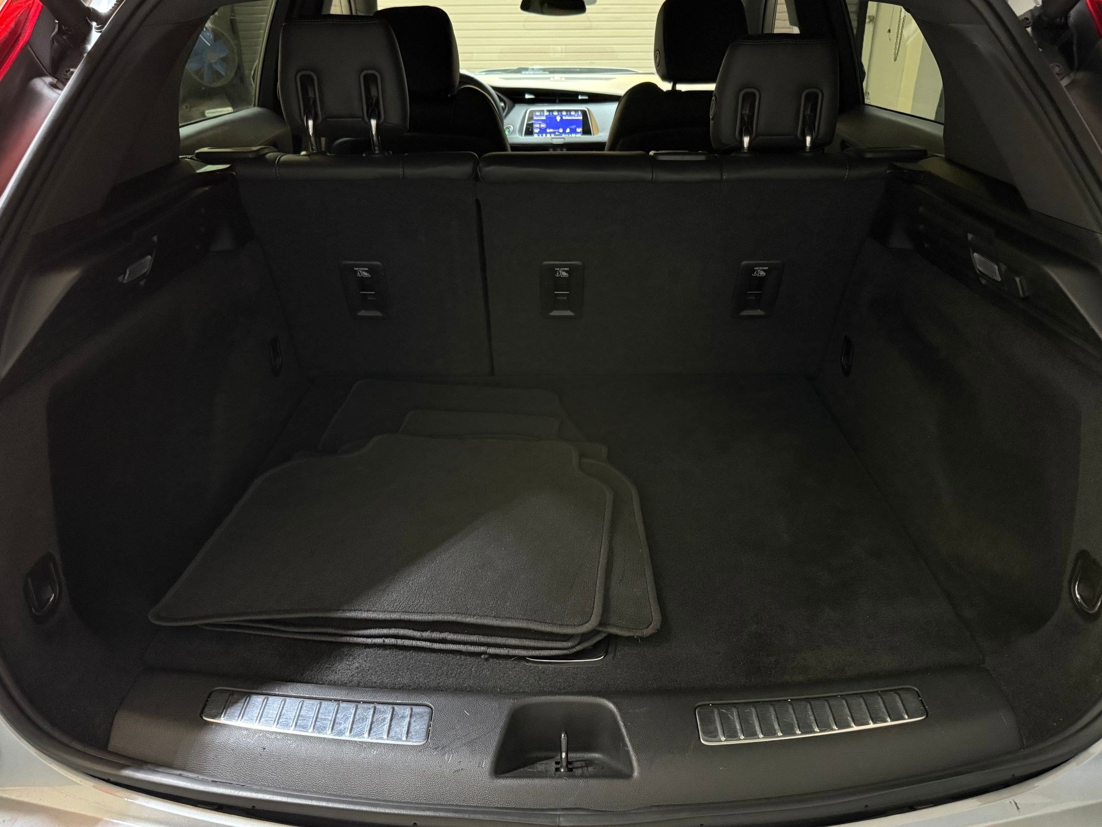 Certified 2023 Cadillac XT4 Premium Luxury image 38