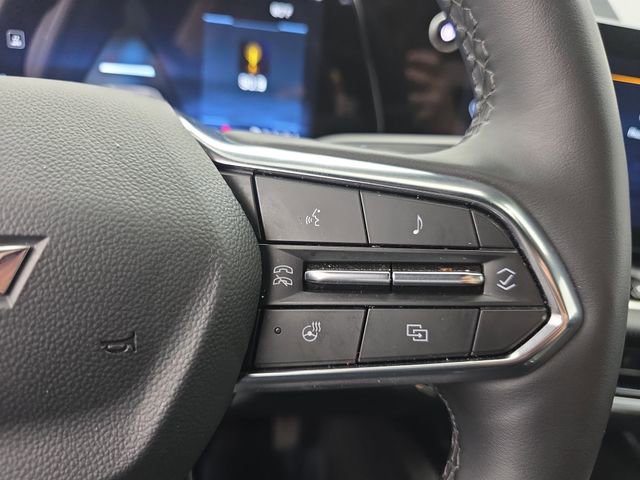 Used 2025 Chevrolet Equinox LT image 38