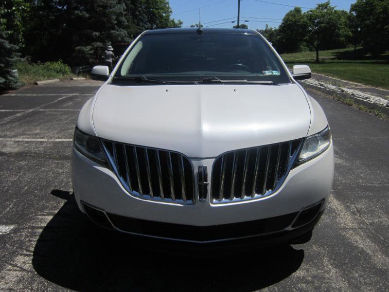 Used 2015 Lincoln MKX AWD w/ Equipment Group 102A image 23