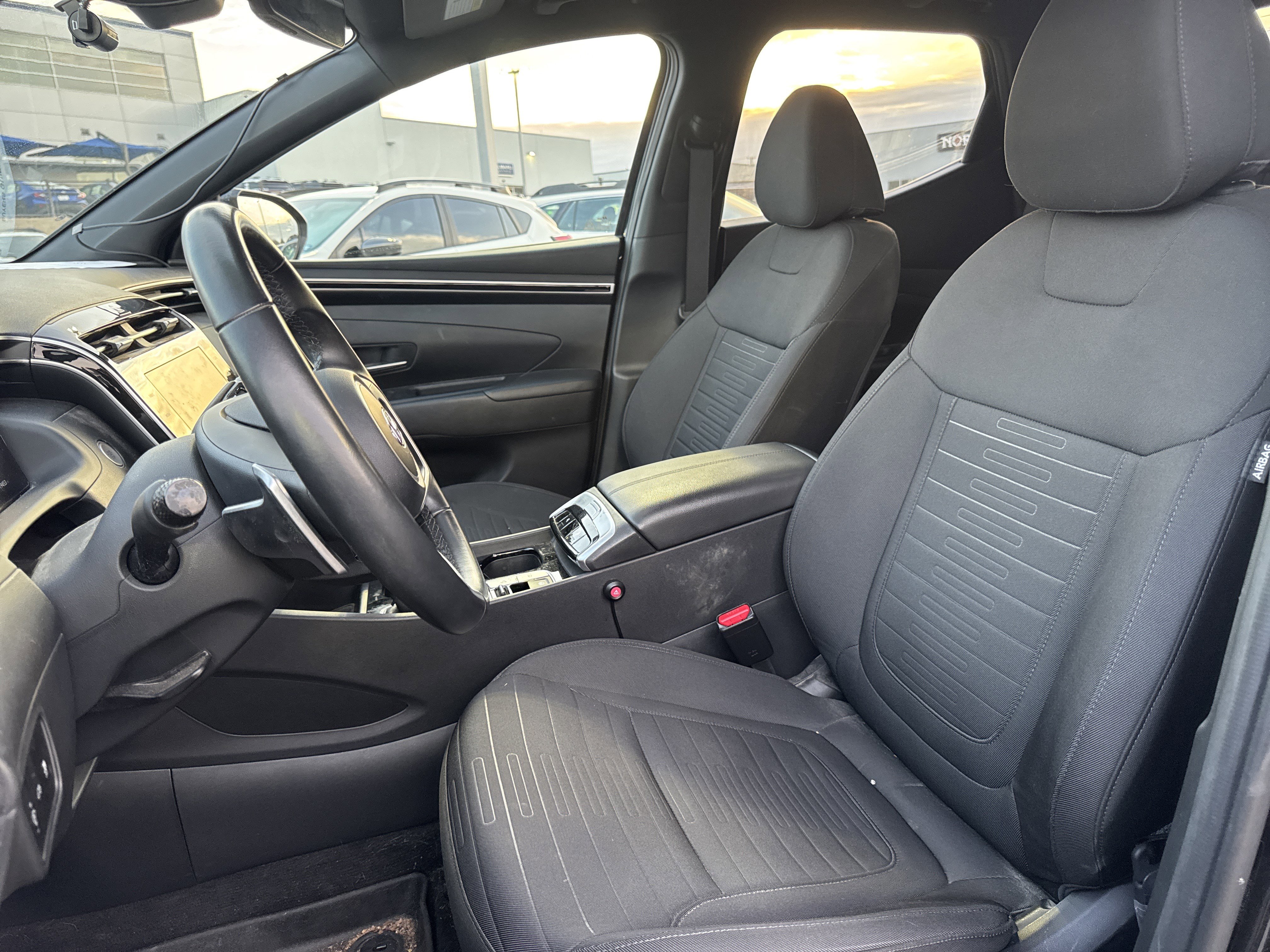 Used 2022 Hyundai Santa Cruz SEL Premium image 22