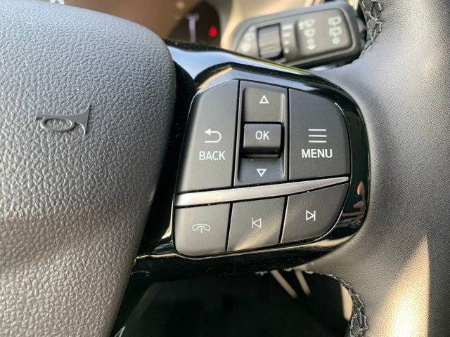 New 2025 Ford Escape SE image 22