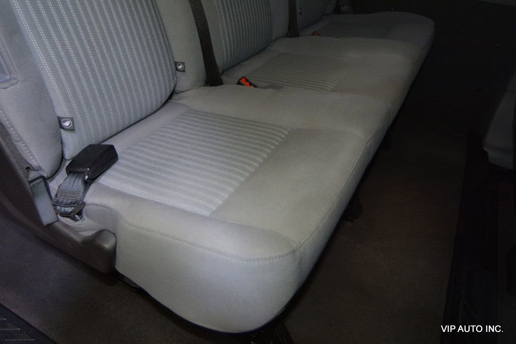 Used 2017 Ford Transit 350 XLT image 24