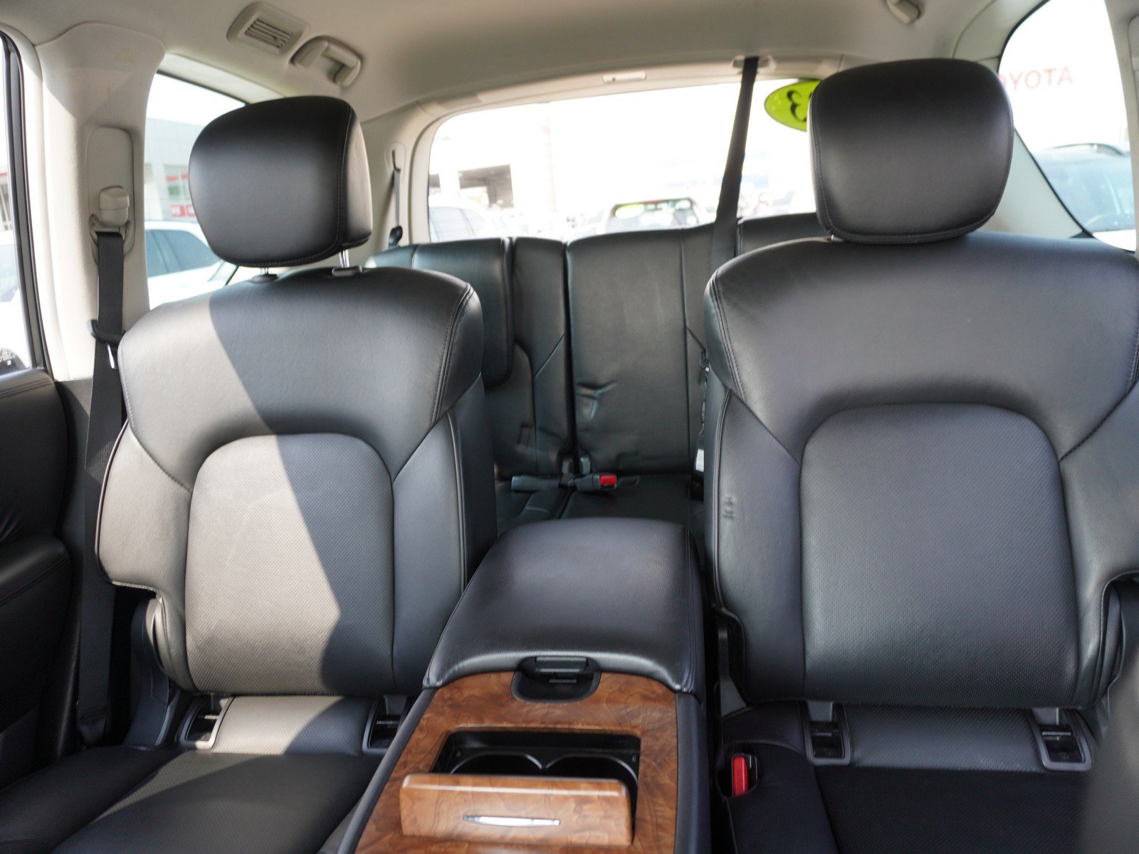 Used 2023 Nissan Armada SL w/ Captain's Chairs Package RWD image 28