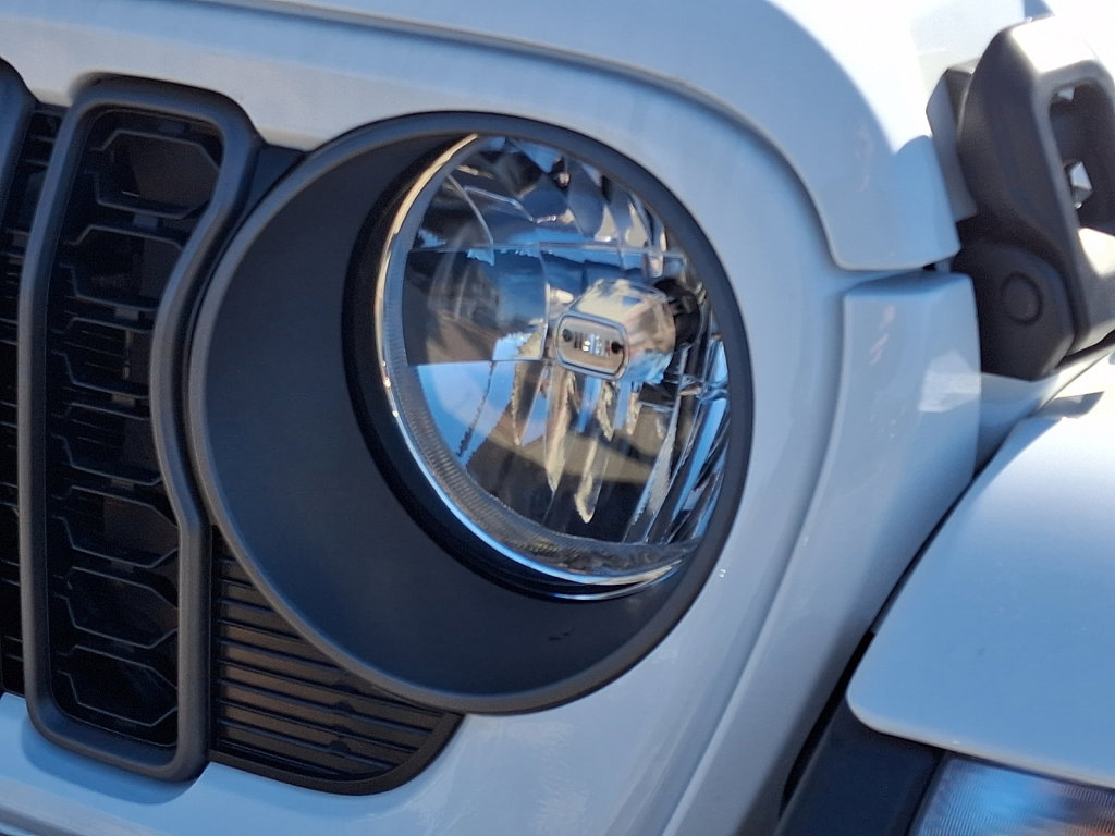 New 2026 Jeep Gladiator Sport image 3