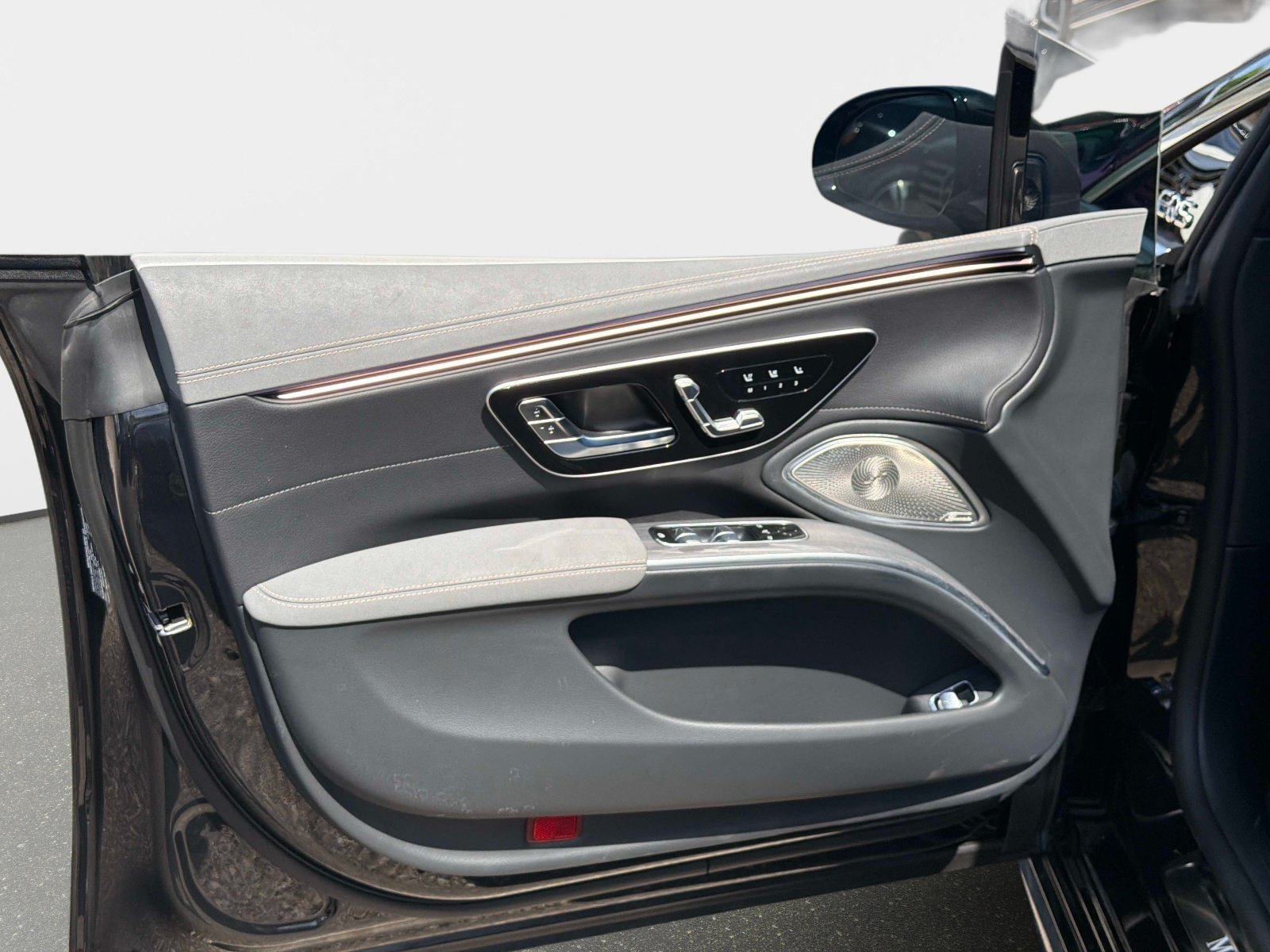 Certified 2025 Mercedes-Benz EQS 450+ Sedan image 17