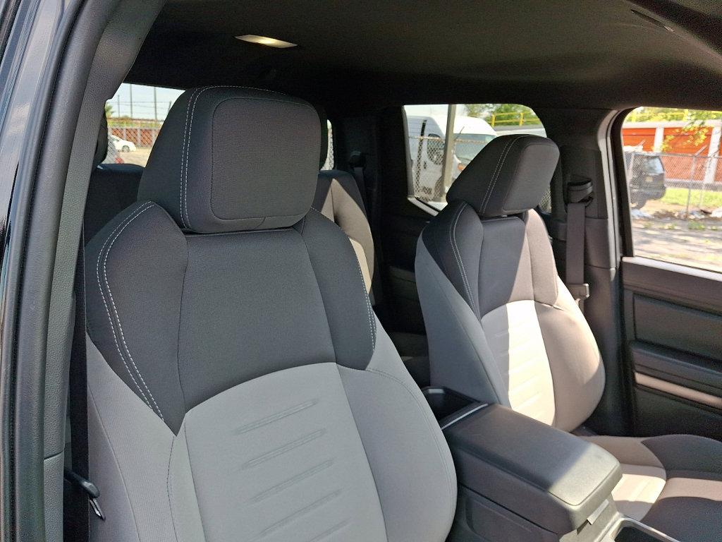 Used 2024 Toyota Tacoma TRD Off-Road AWD/4WD image 13