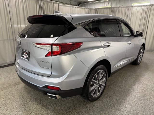 Used 2023 Acura RDX w/ Technology Package AWD/4WD image 4