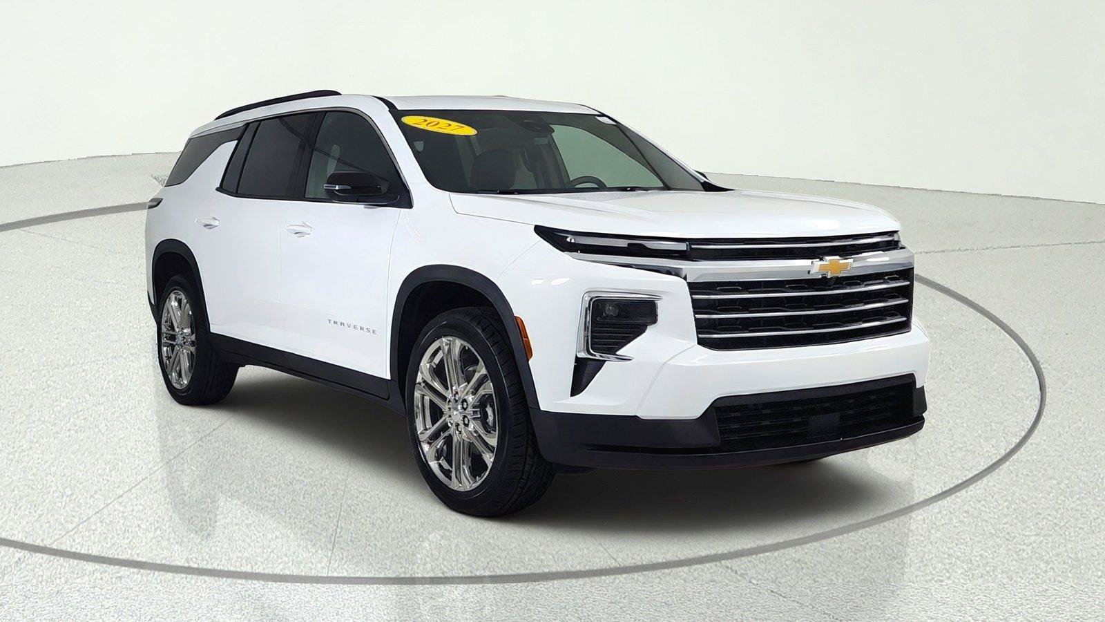 New 2027 Chevrolet Traverse LT