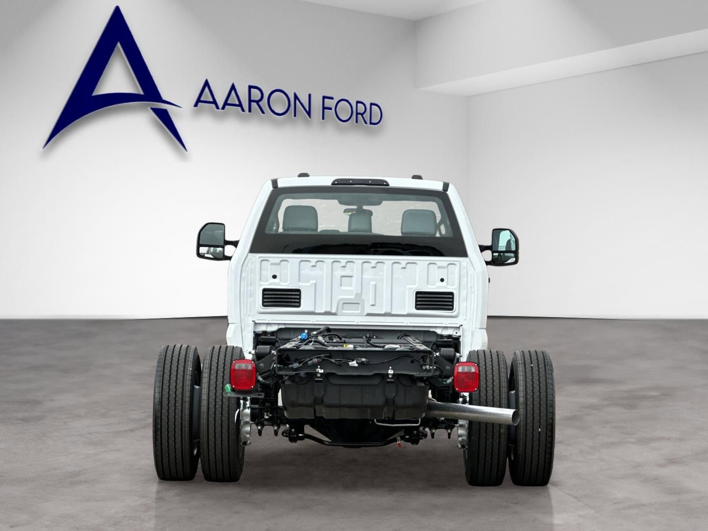 New 2026 Ford F600 4x4 Regular Cab Super Duty image 5