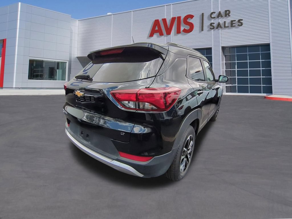 Used 2025 Chevrolet TrailBlazer LT AWD/4WD image 6