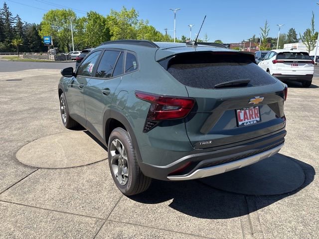 New 2026 Chevrolet Trax LT w/ Driver Confidence Package FWD image 6