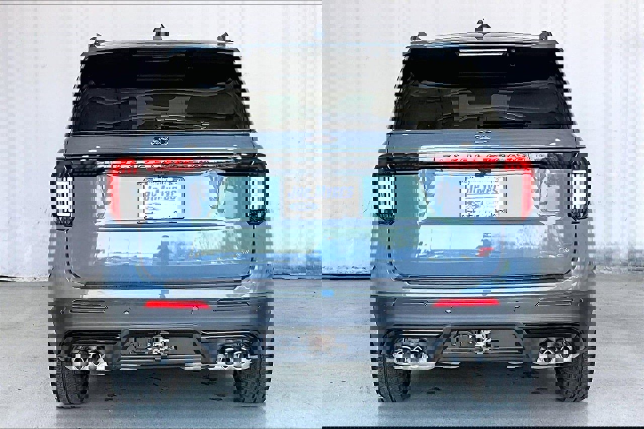 Certified 2025 Ford Explorer ST image 3