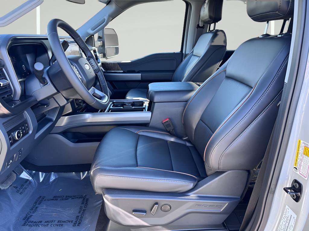 New 2026 Ford F250 Lariat w/ Black Appearance Package image 10