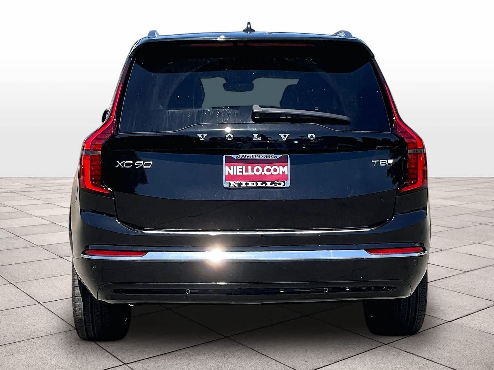 New 2026 Volvo XC90 T8 Ultra w/ Protection Package Premier AWD/4WD image 6