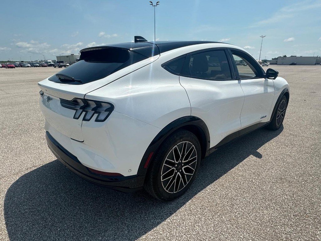 Used 2024 Ford Mustang Mach-E Premium AWD/4WD image 3