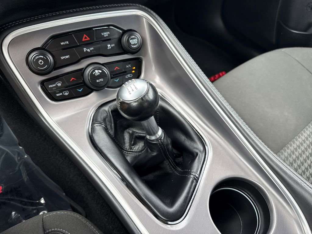 Used 2020 Dodge Challenger R/T image 22