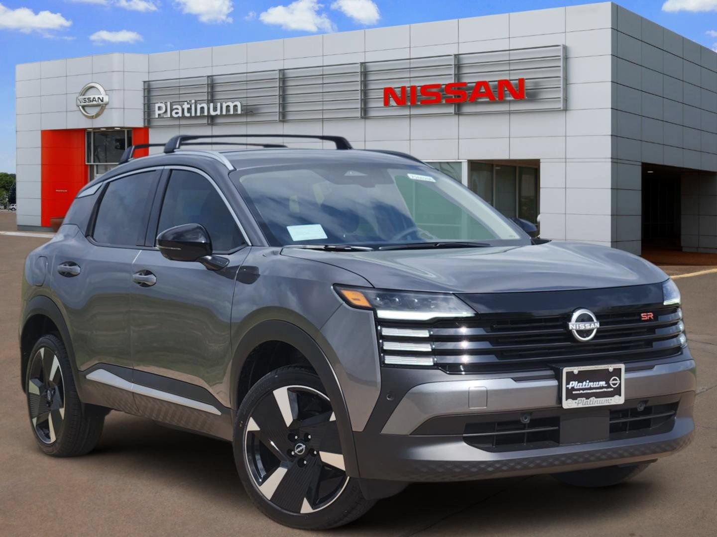 New 2026 Nissan Kicks SR w/ Cold Weather Package