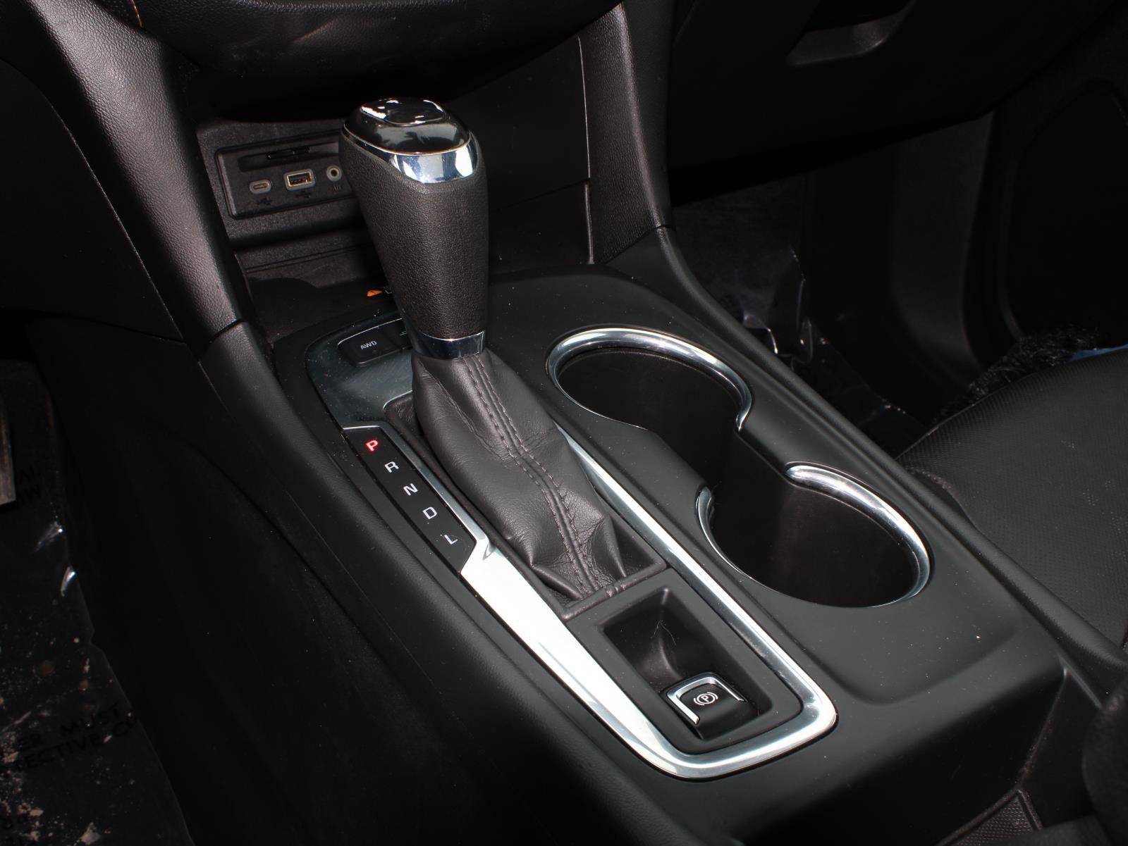 Used 2020 Chevrolet Equinox Premier image 17