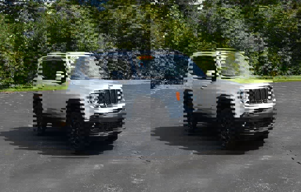 Used 2018 Jeep Renegade Altitude