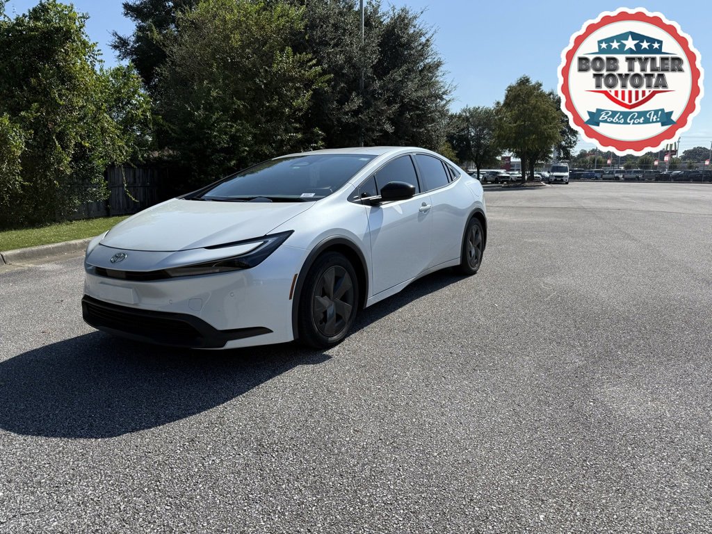 Used 2023 Toyota Prius LE