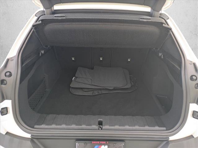 Used 2025 BMW X2 xDrive28i w/ Technology Package image 6