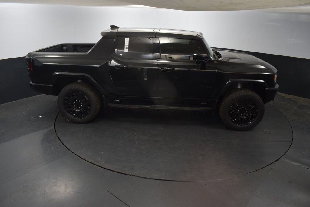 New 2025 GMC Hummer EV 2X w/ LPO, Dark Essentials Package image 40