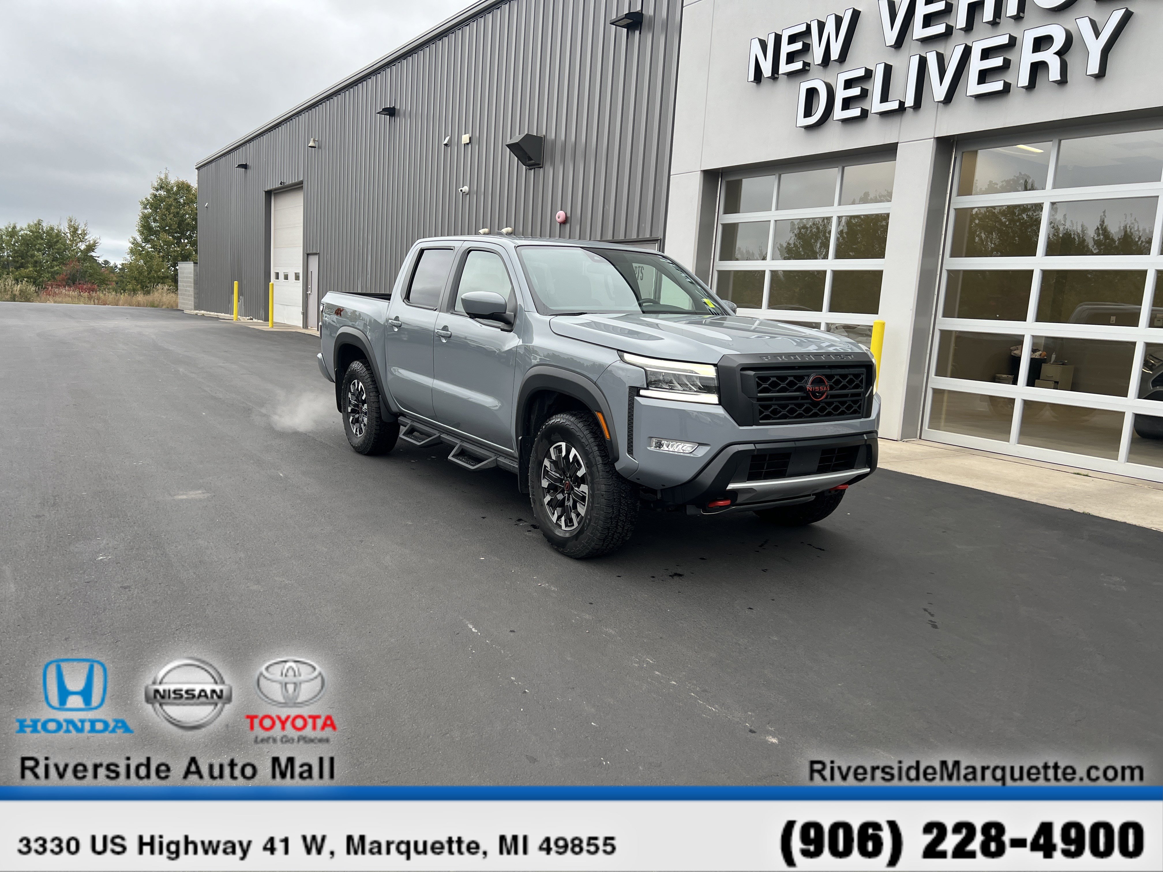 Used 2023 Nissan Frontier PRO-4X w/ Pro Convenience Package