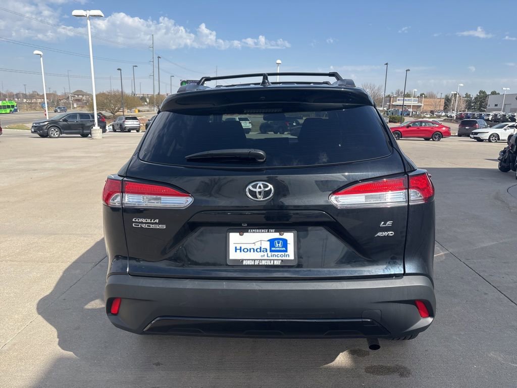 Used 2023 Toyota Corolla Cross LE image 6