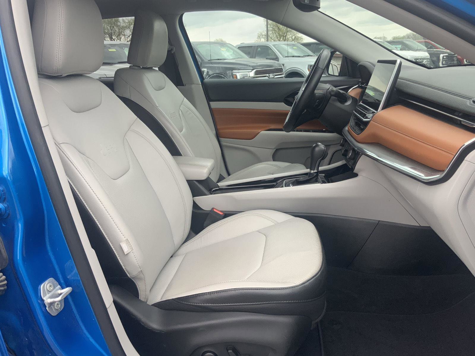 Used 2022 Jeep Compass Limited w/ Elite Group image 58