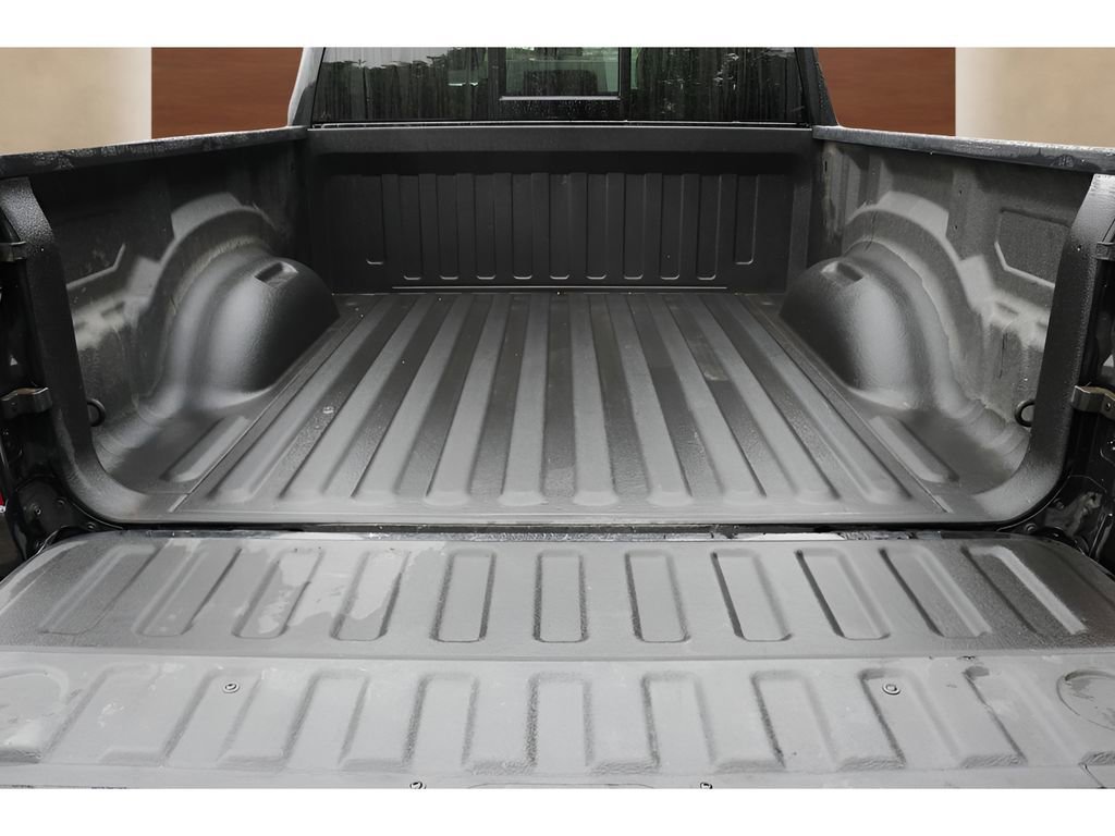 Used 2020 RAM 1500 Laramie w/ Sport Appearance Package AWD/4WD image 10