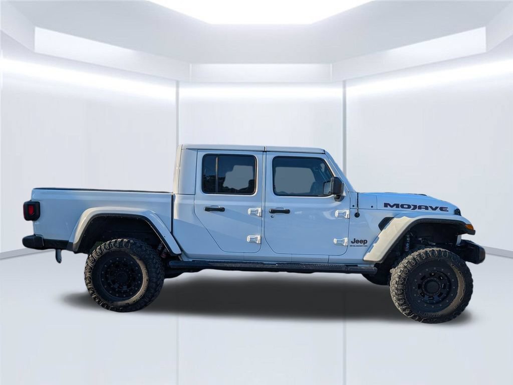 Used 2023 Jeep Gladiator Mojave w/ Cold Weather Group AWD/4WD image 2