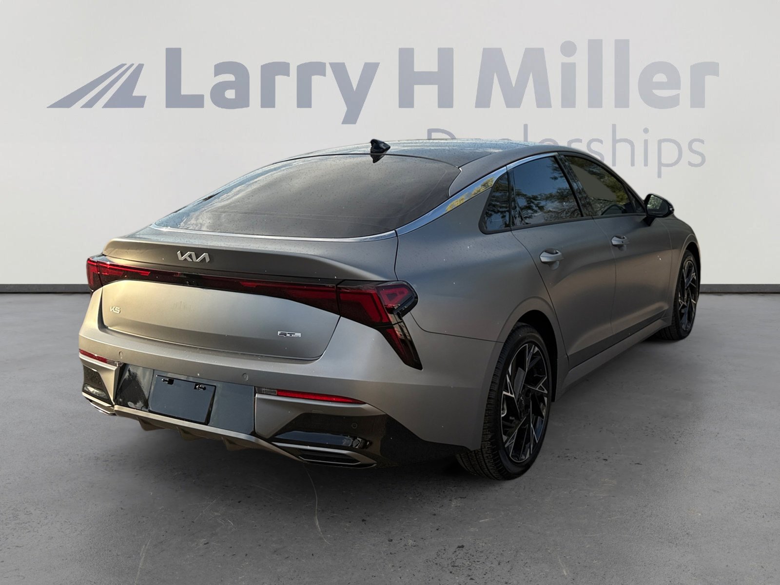 Used 2025 Kia K5 GT-Line w/ GT-Line Premium Package FWD image 5