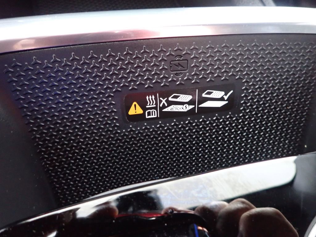 Used 2025 Chevrolet Equinox LT w/ Convenience Package II image 5