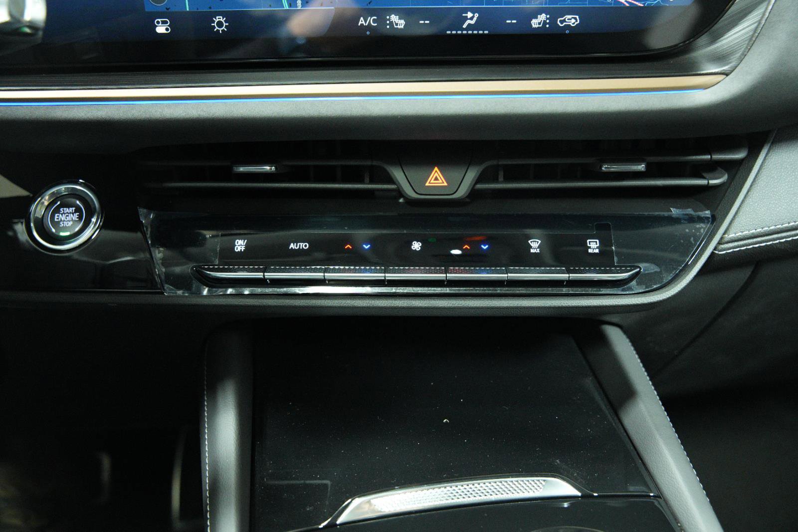 New 2025 Buick Envision Sport Touring image 40