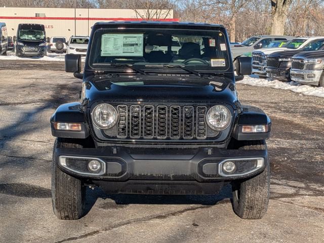 New 2026 Jeep Gladiator Sport image 8