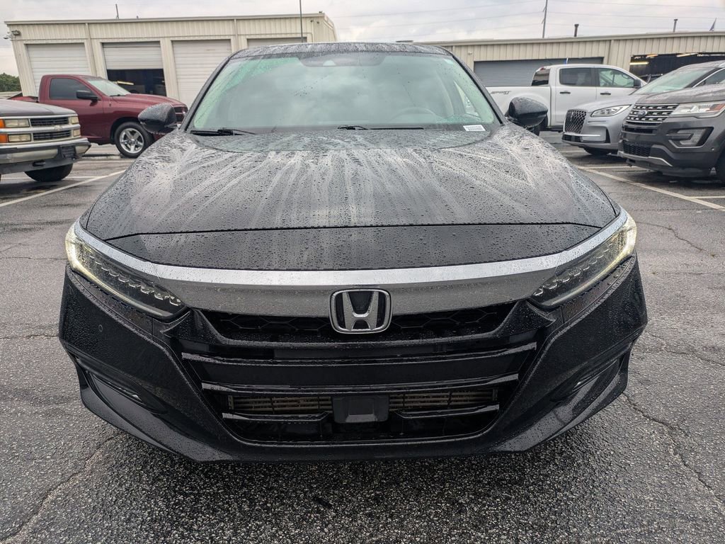 Used 2018 Honda Accord Touring image 9
