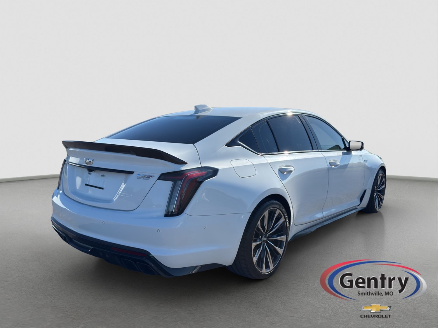 Used 2025 Cadillac CT5 V Blackwing w/ Carbon Fiber 2 Package RWD image 6