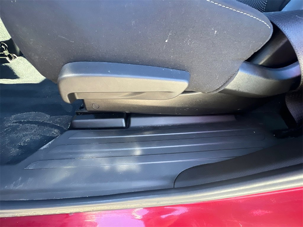 Used 2023 Chevrolet Traverse LT w/ Midnight/Sport Edition image 37